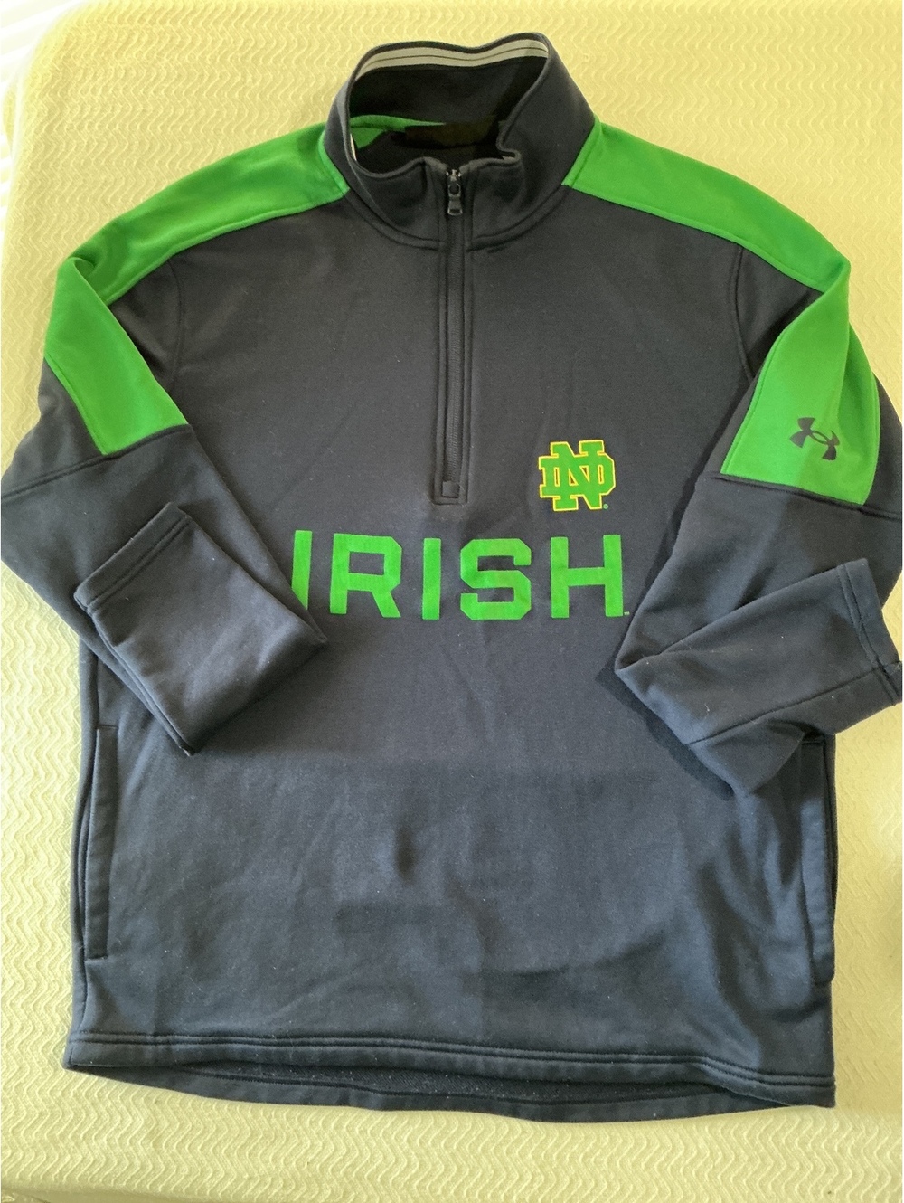Under Armour Notre Dame Irish Men's 1/4 Zip Sweatshirt
